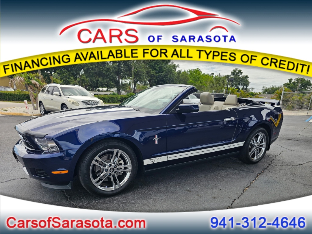 2011 Ford Mustang V6 Premium's photo